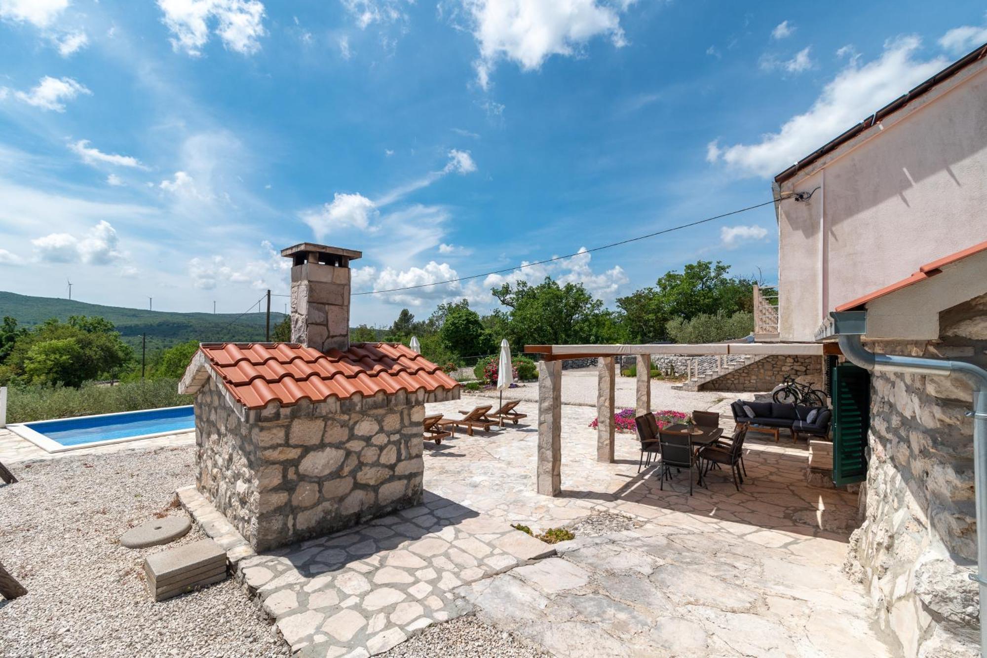 Villa Zuza Bristivica Exterior photo