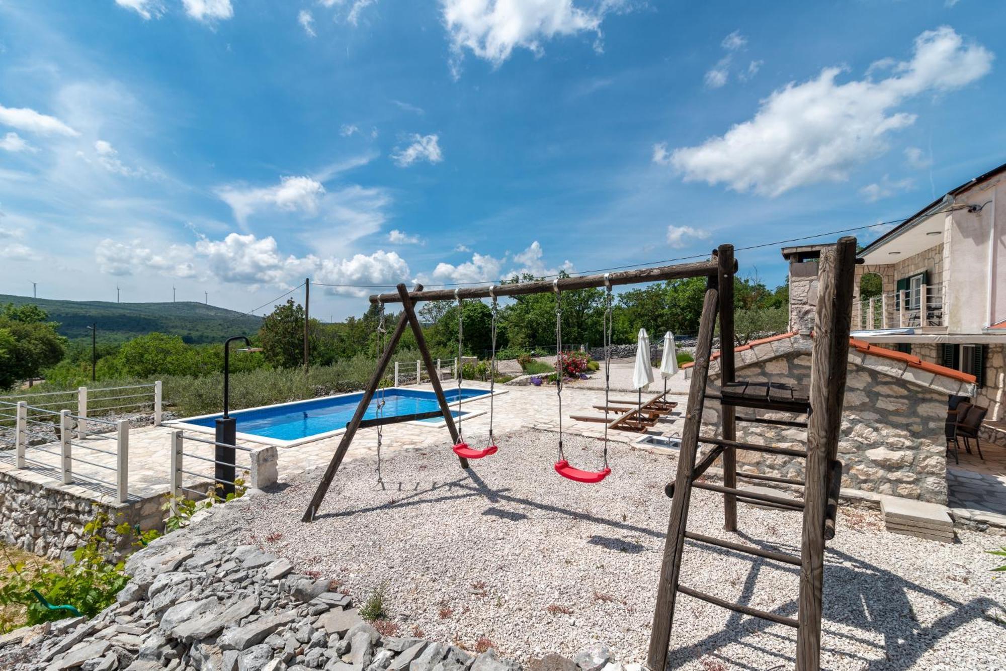 Villa Zuza Bristivica Exterior photo