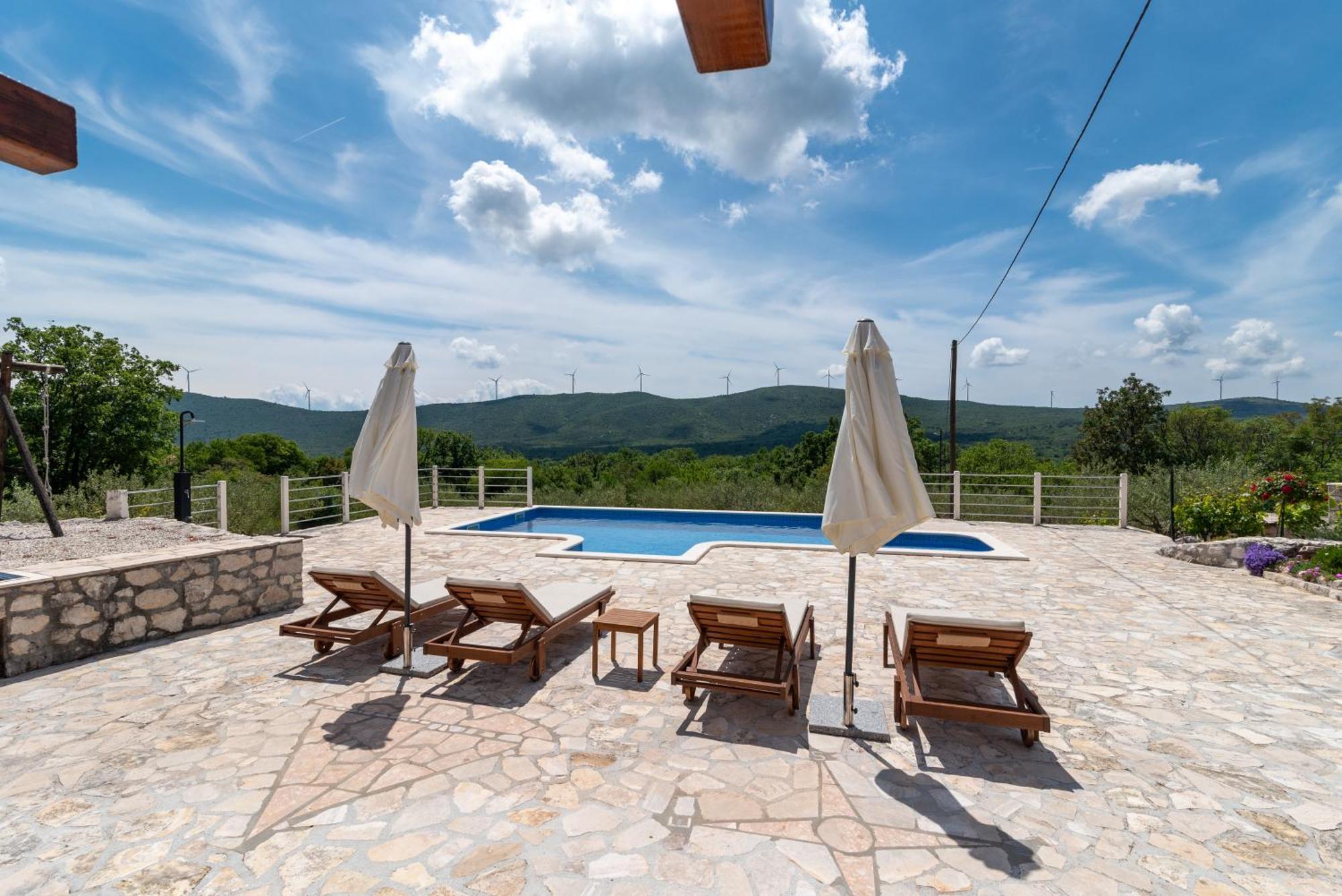 Villa Zuza Bristivica Exterior photo